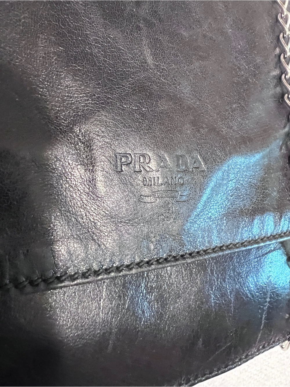 PRADA⭐️RARE VINTAGE Black Leather Chain-Strap Shoulder Bag! - Picture 7 of 14